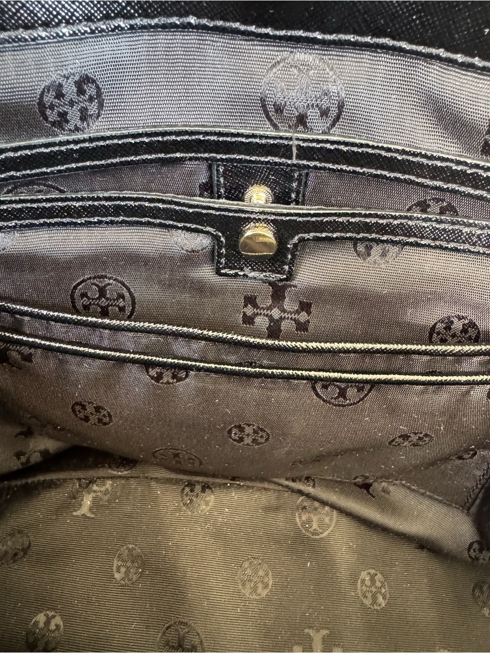 Tory Burch Robinson Double Zip Tote - Saffiano Leather - Picture 15 of 16